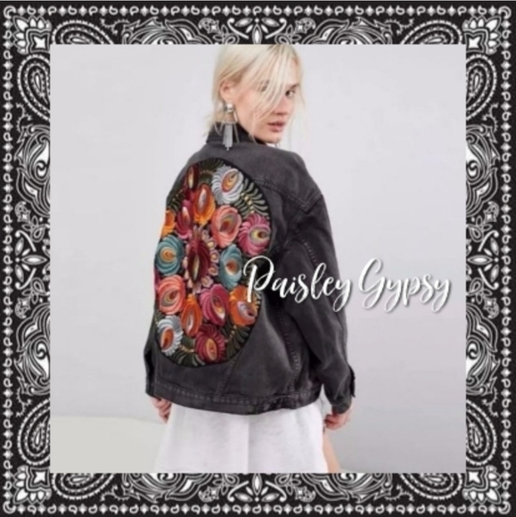 Black Denim Floral Embroidered Oversized Jacket - Picture 4 of 15